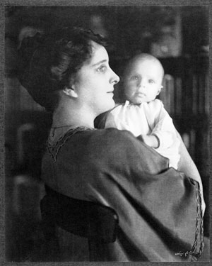 Elsie Stevens with Holly in 1924. 