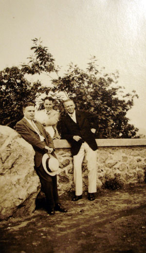 An outing with colleagues. Left to right: Ralph Mulllen, Stevens’s assistant, unidentified colleague, Stevens, c. 1929.